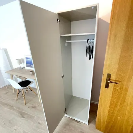 Appartamento Messenah: 2-zimmer Privatwohnung Düsseldorf